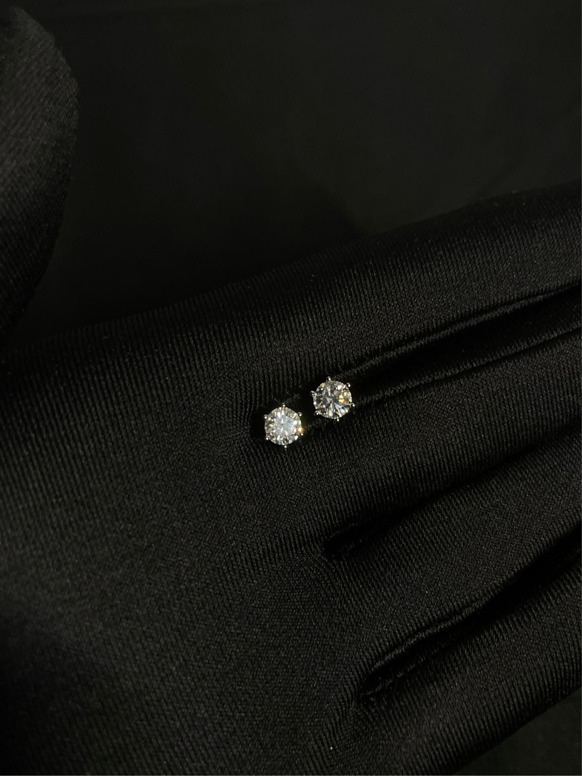Moissanite Earrings - 6 studs